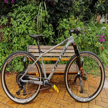 Kompasas dviračių padanga ratlankio 29X2.25 kalnų dviračių padanga ratlankio 26 padangų 27.5 dūriams atspariu lankstymo kalnų dviračių geltonas žiedas padangų 60tpi